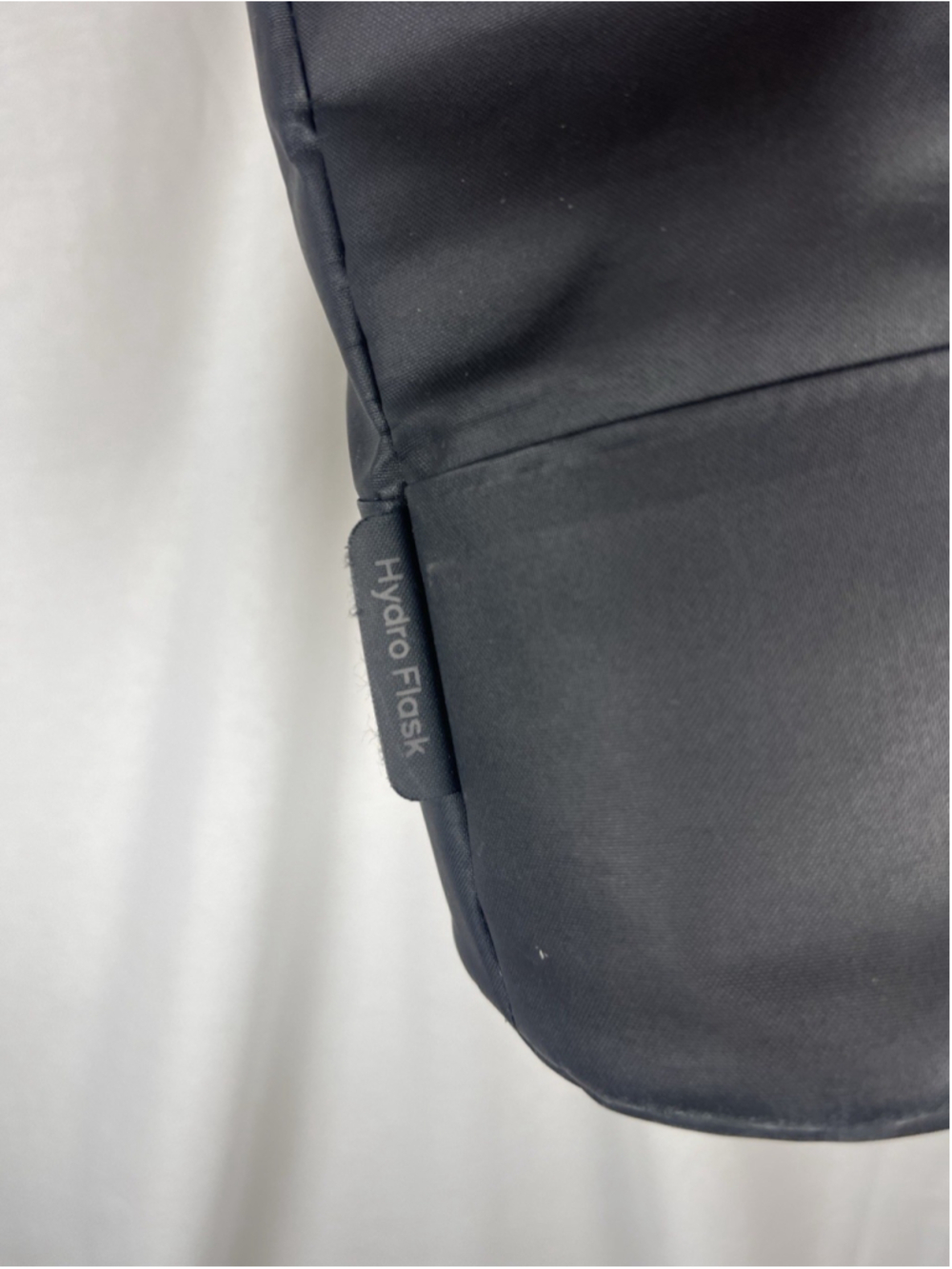 HYDROFLASK 20L Insulated Tote Large Waterproof Cooler Bag Keeps Food Fresh Used - Picture 7 of 7